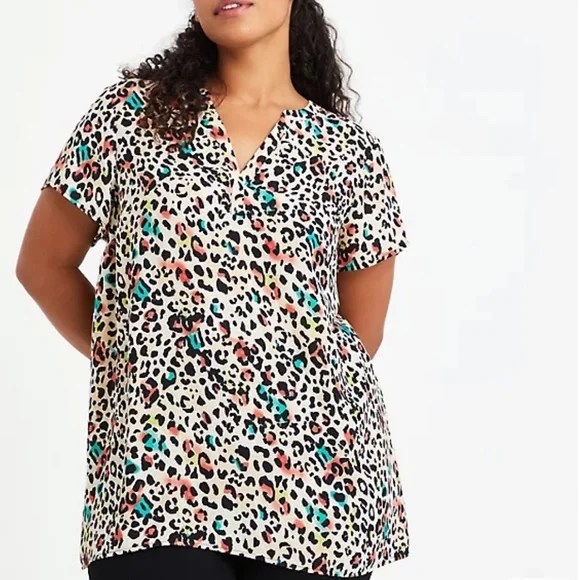 Hi-Low Tunic Georgette Watercolor Leopard - Picture 3 of 7